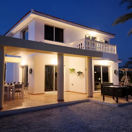 Casa Amaya - Private In Coral Bay * Paphos