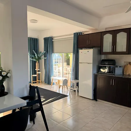 Casa Amaya - Private In Coral Bay * Paphos